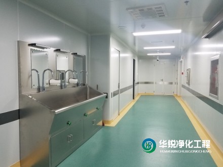 醫(yī)院凈化工程中地面采用什么材料比較好？